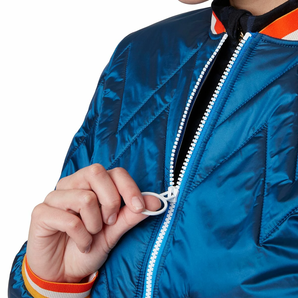 Helly Hansen Tricolore Quilted Insulator Jacket Women's 4 Helly Hansen Tricolore Quilted Insulator Jacket Women's - Image 2